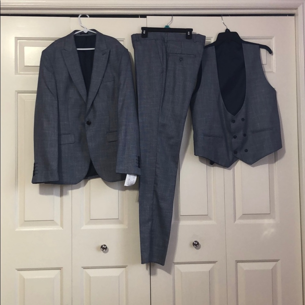 Suit
